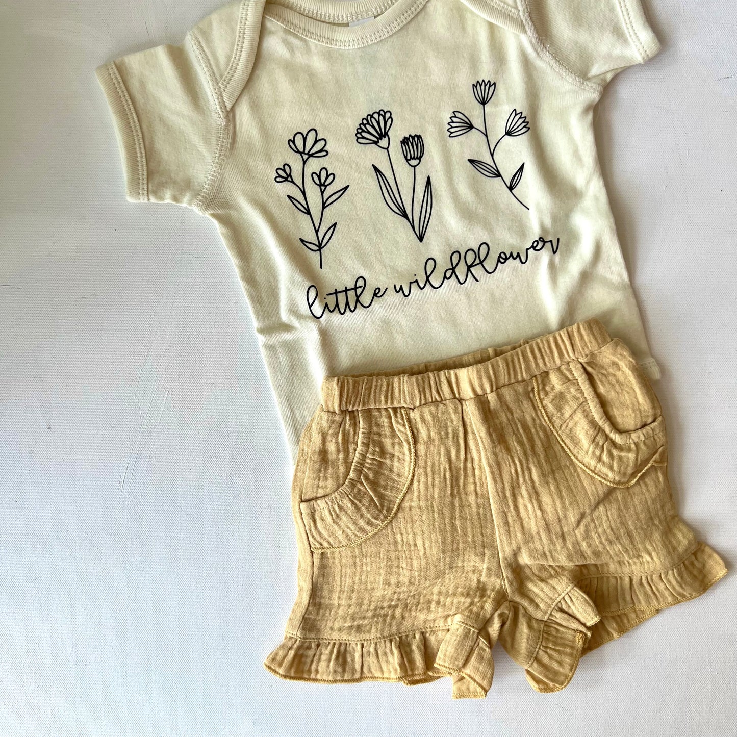 Lyra Girl Shorts | Color Options