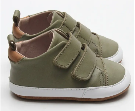 SALE "Low Top Shoes | Green 0-6M"